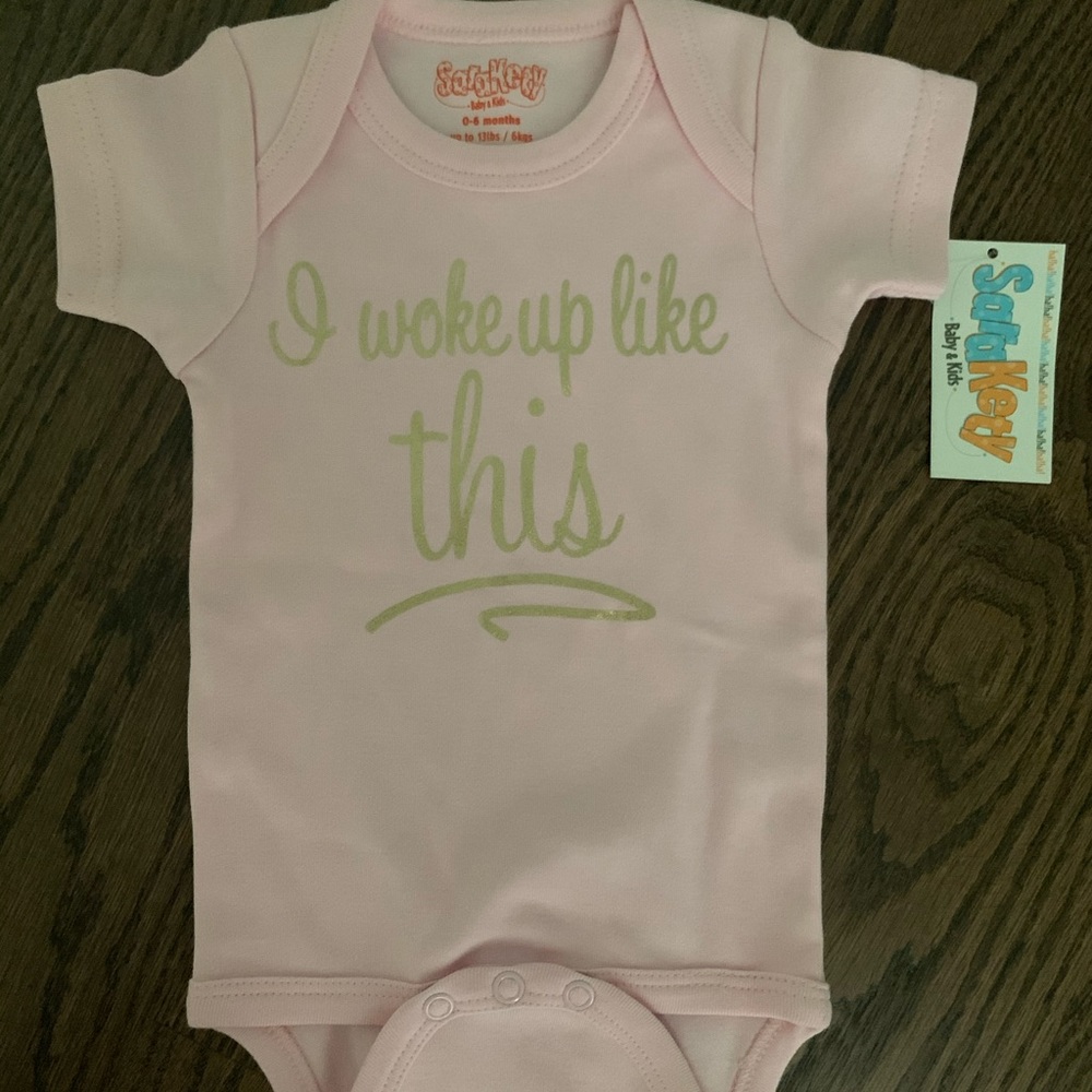 Sara Kety Newborn/ Baby Pink Onesie